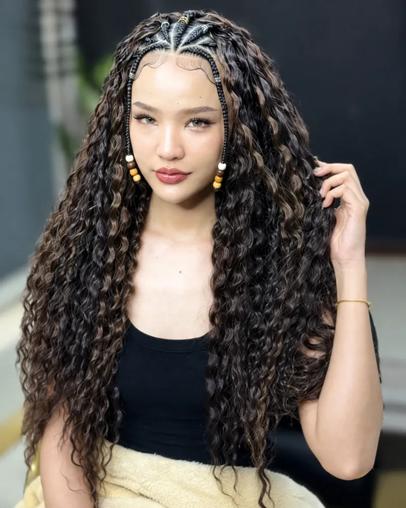 Model wearing Sunzol Beach Curls in colour Mixed-color look